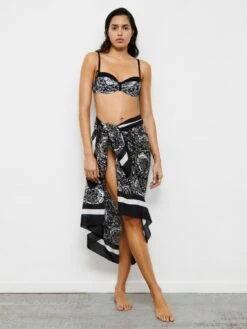 Chantelle FLOWERS BW 1P PAREO 9 Chantelle FLOWERS BW 1P PAREO -Outlet CHANTELLE Store C16T20 0W5 7 1